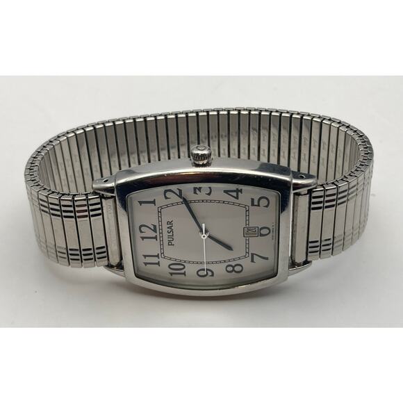 Pulsar Mens Womens Tank Watch 31mm New Battery Expandable Band Date WR - Picture 6 of 9